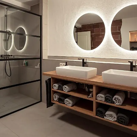 - Gutshof * Duerrhof